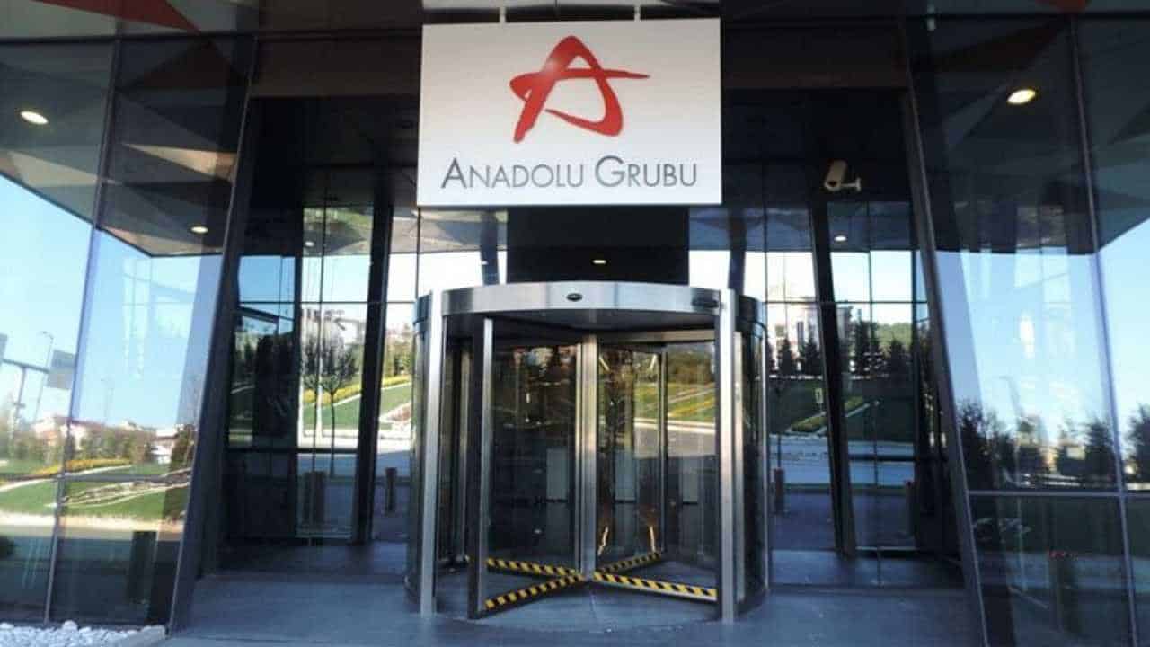 Anadolu Grubu (AGHOL) Kimin, Ne İş Yapar?